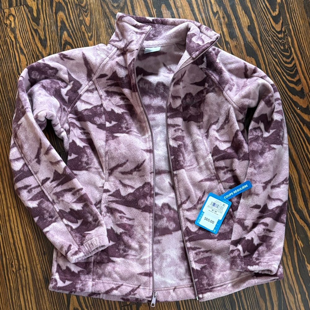 Columbia Fleece Women’s Medium Jacket in Burgundy Camouflage